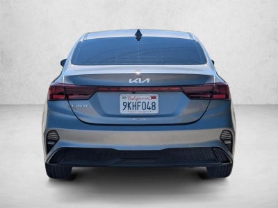 2024 Kia Forte LXS IVT