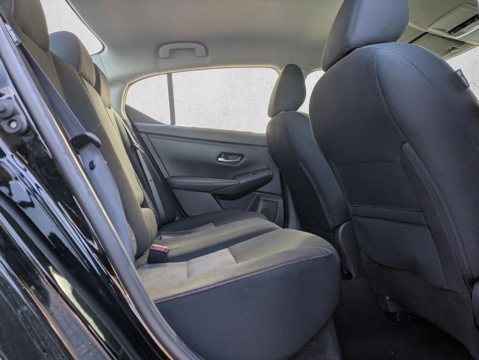 2023 Nissan Sentra SR CVT