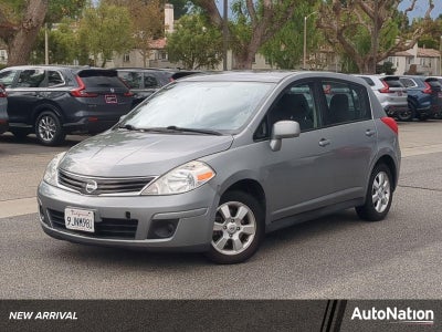 2012 Nissan Versa 5dr HB Auto 1.8 S