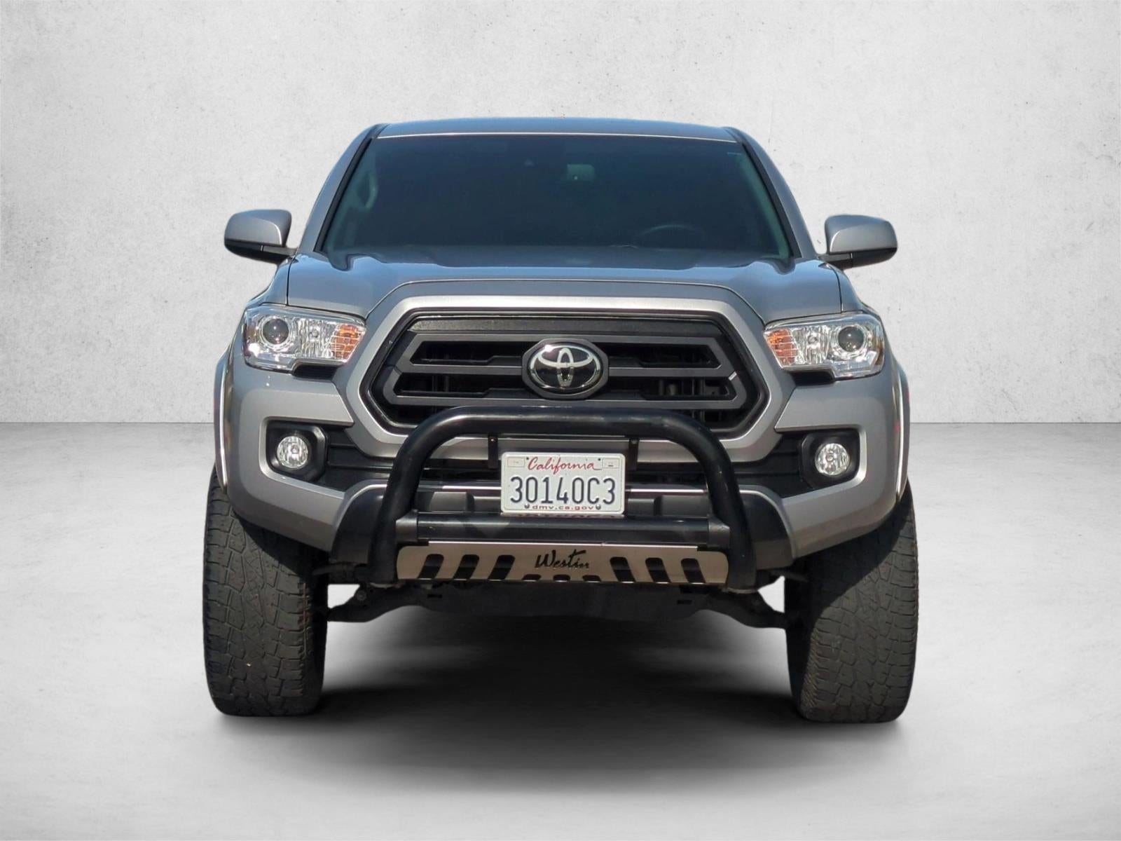 2020 Toyota Tacoma 2WD 2WD SR5 Double Cab 5' Bed V6 AT (Natl)