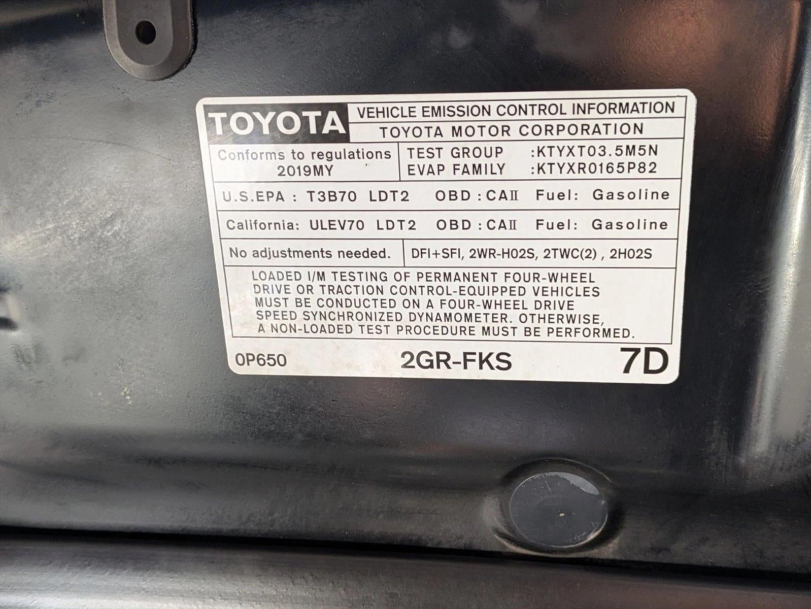 2019 Toyota Tacoma 2WD 2WD TRD Off Road Double Cab 5' Bed V6 AT (Natl)