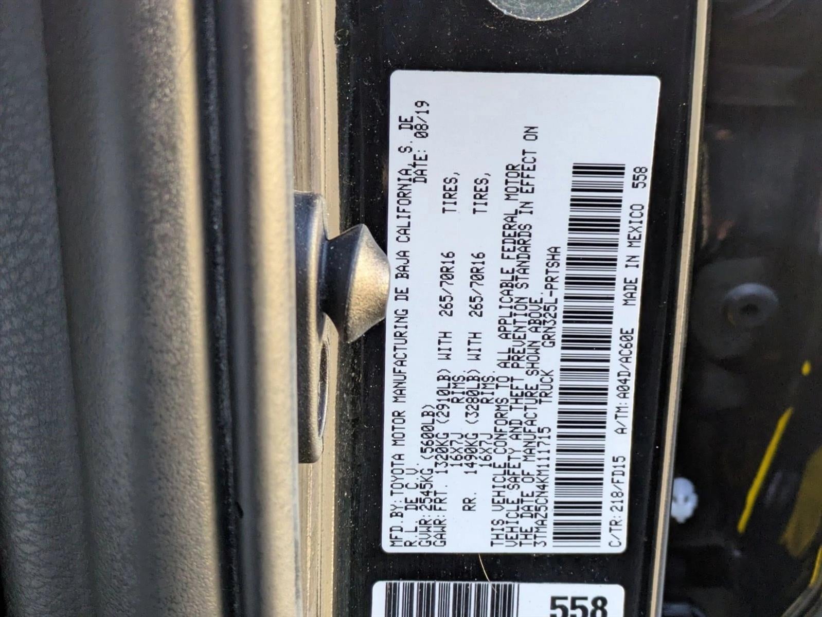 2019 Toyota Tacoma 2WD 2WD TRD Off Road Double Cab 5' Bed V6 AT (Natl)