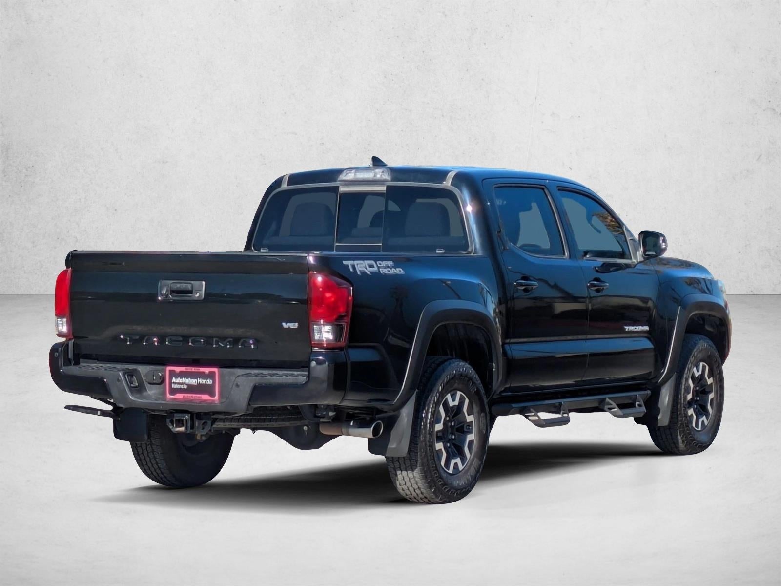 2019 Toyota Tacoma 2WD 2WD TRD Off Road Double Cab 5' Bed V6 AT (Natl)