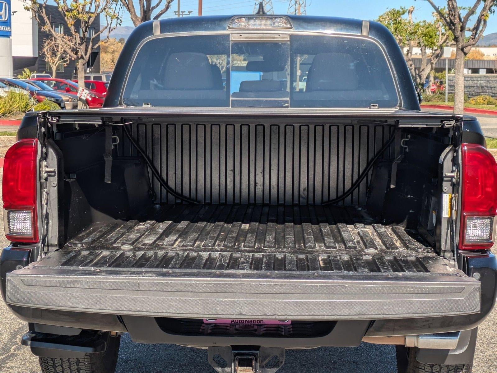 2019 Toyota Tacoma 2WD 2WD TRD Off Road Double Cab 5' Bed V6 AT (Natl)