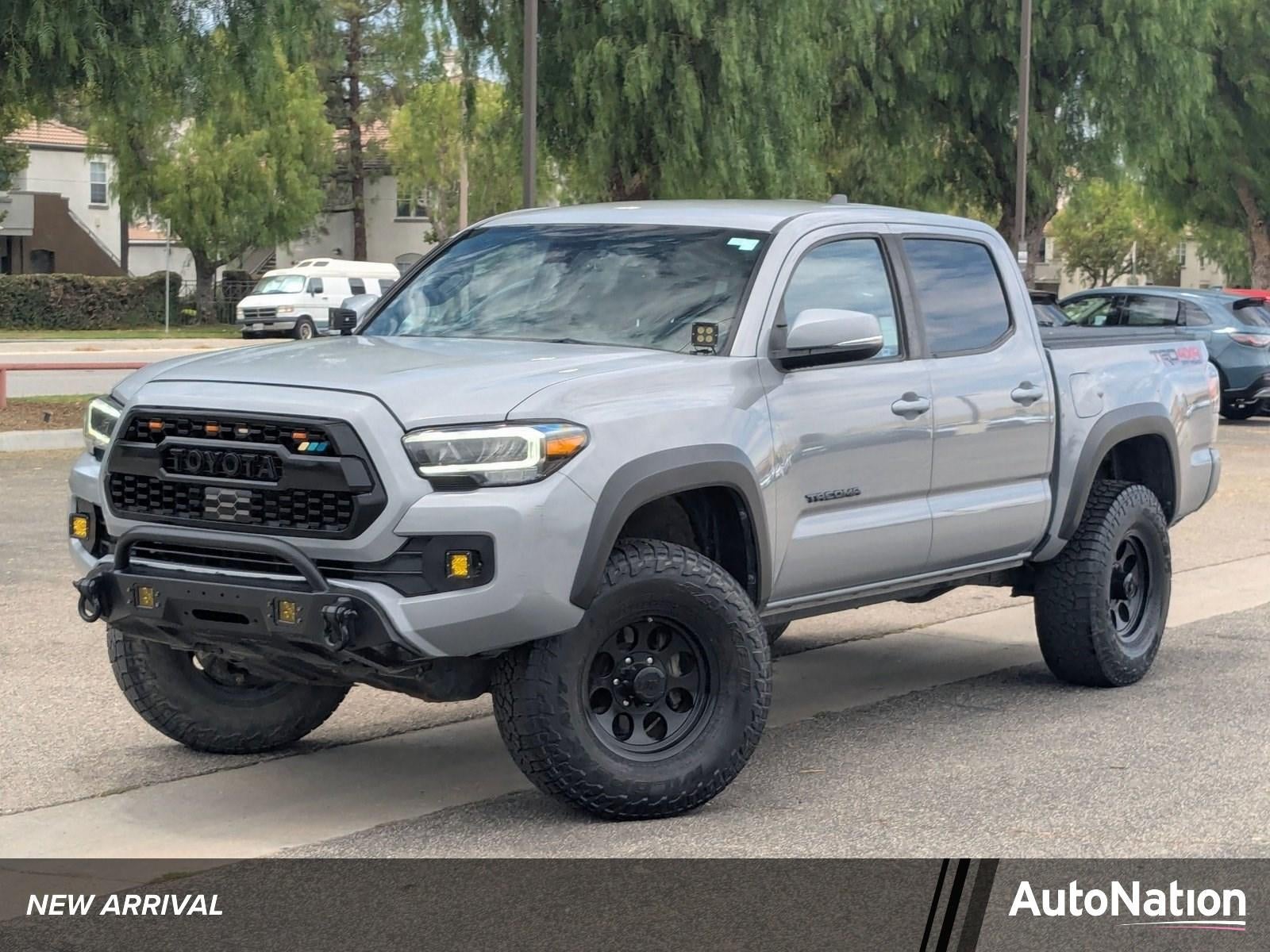 2020 Toyota Tacoma 4WD 4WD TRD Off Road Double Cab 5' Bed V6 AT (Natl)
