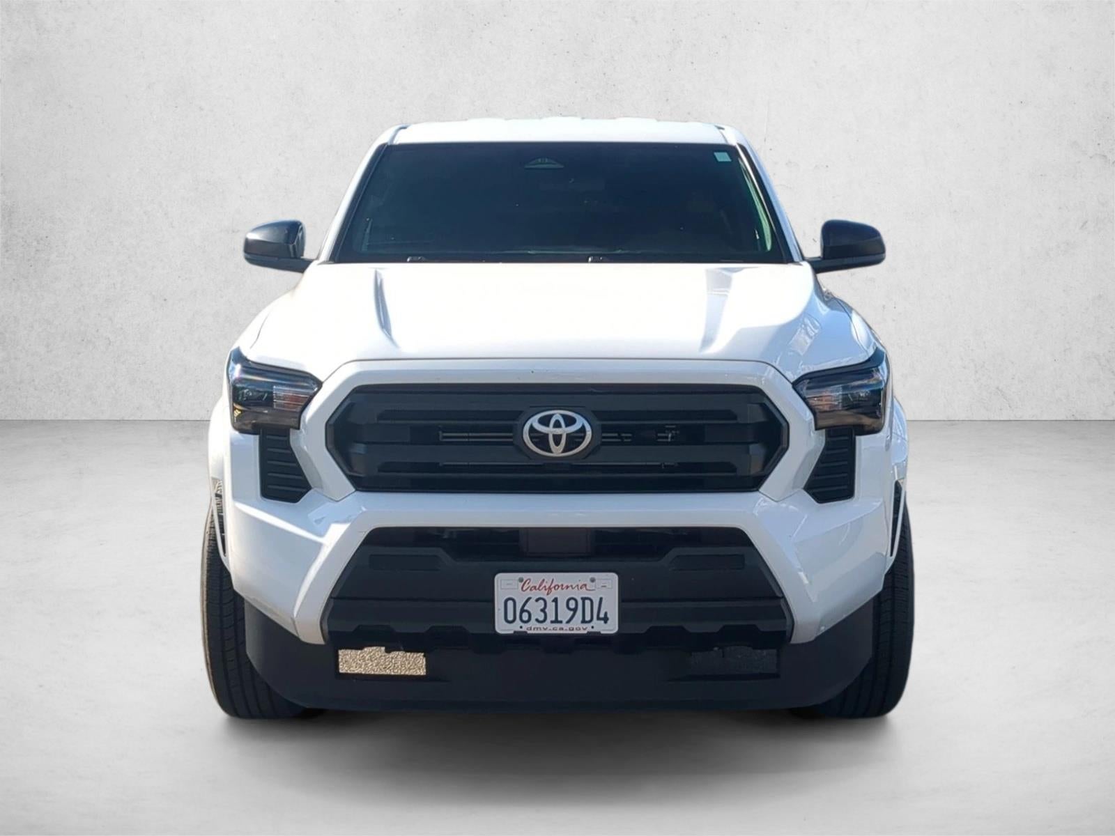 2024 Toyota Tacoma 2WD 2WD SR XtraCab 6' Bed AT (Natl)