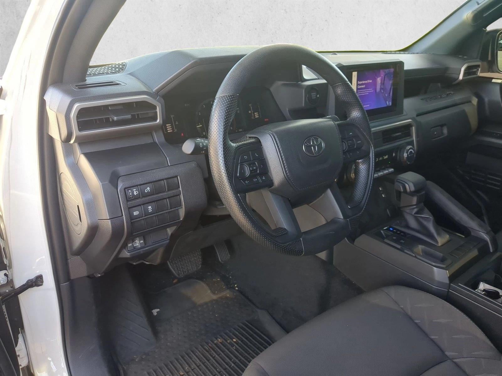 2024 Toyota Tacoma 2WD 2WD SR XtraCab 6' Bed AT (Natl)