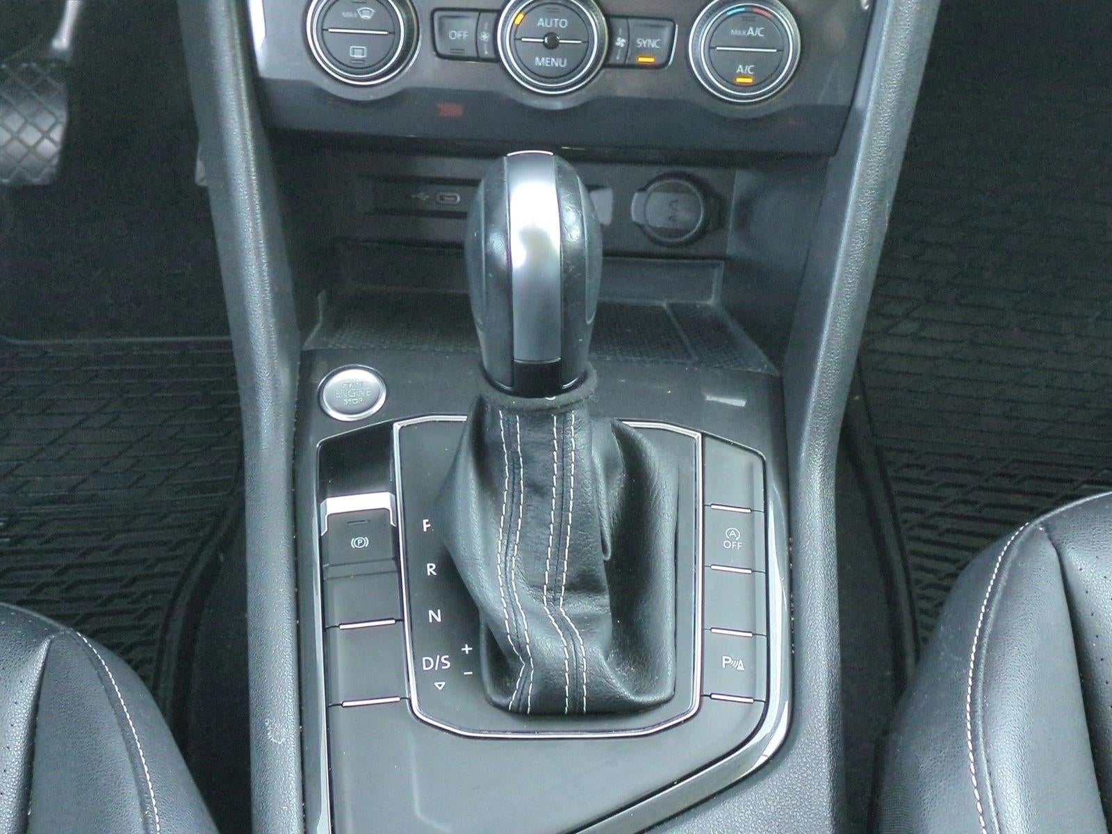 2021 Volkswagen Tiguan 2.0T SEL FWD