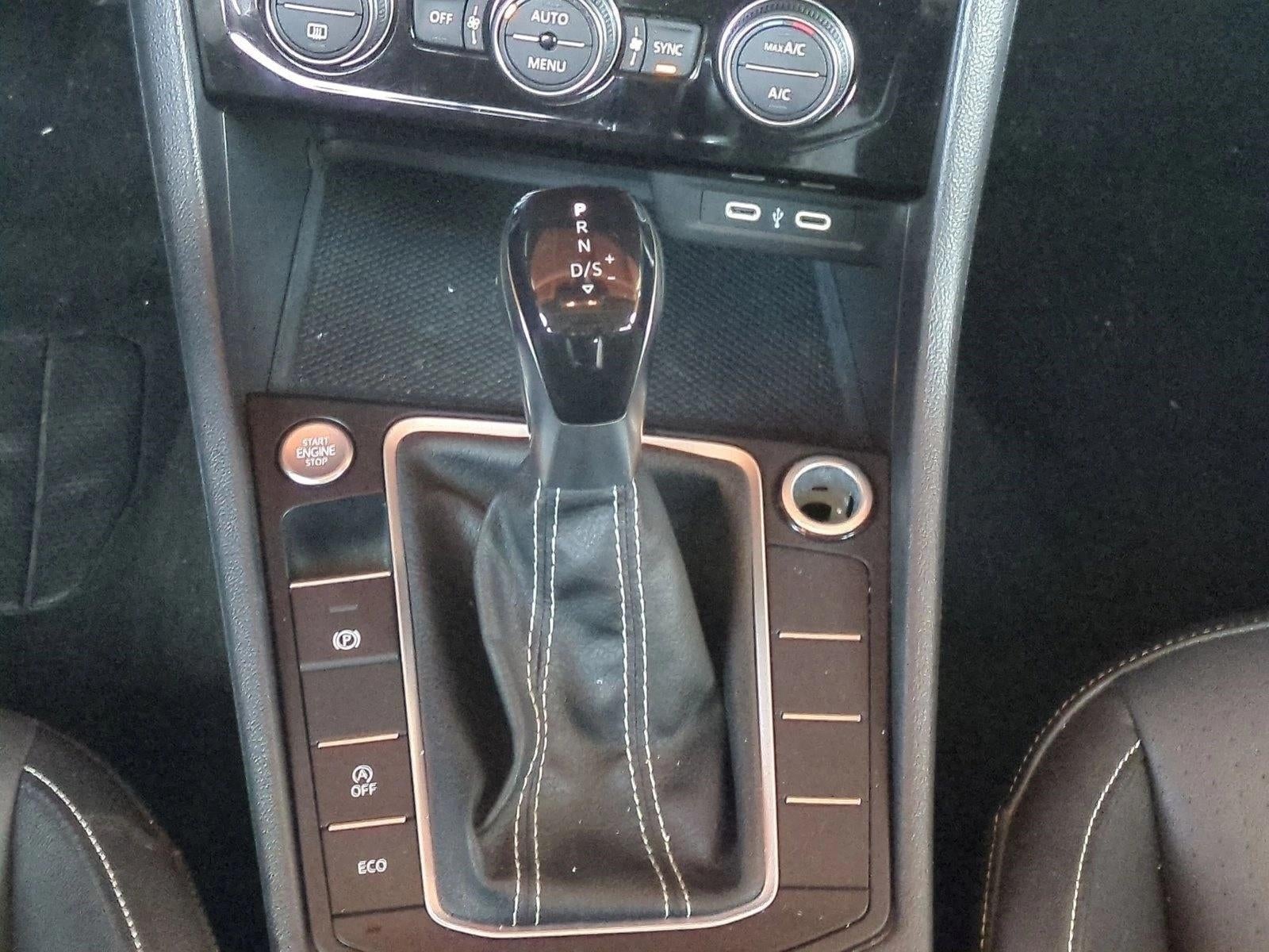 2024 Volkswagen Jetta SE Auto