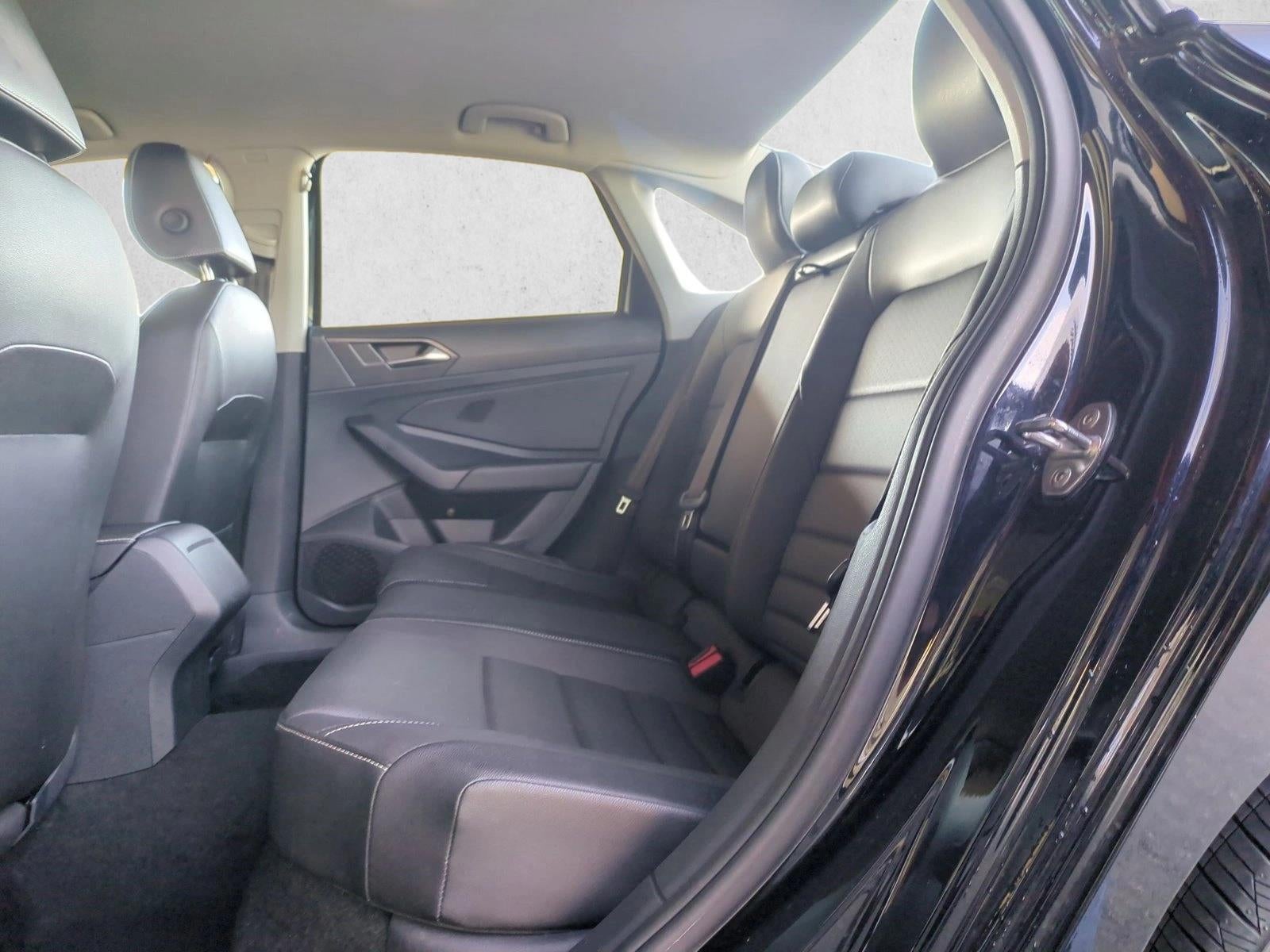 2024 Volkswagen Jetta SE Auto