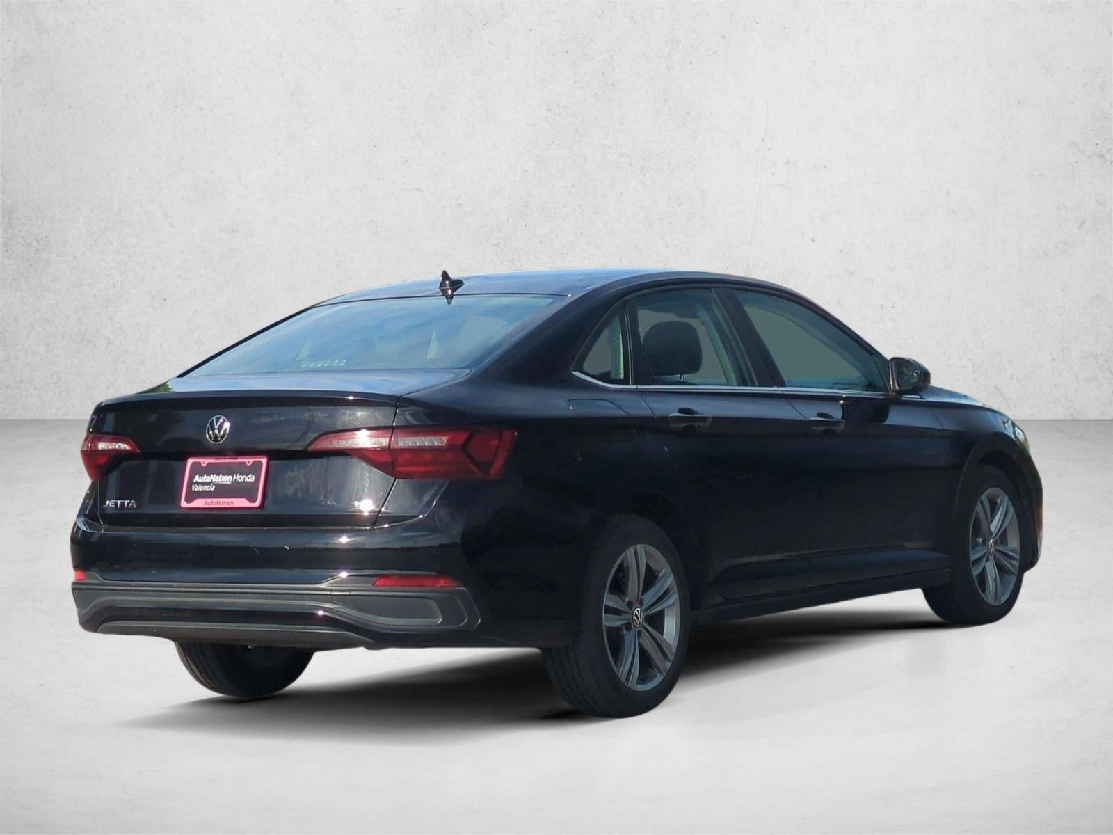 2024 Volkswagen Jetta SE Auto