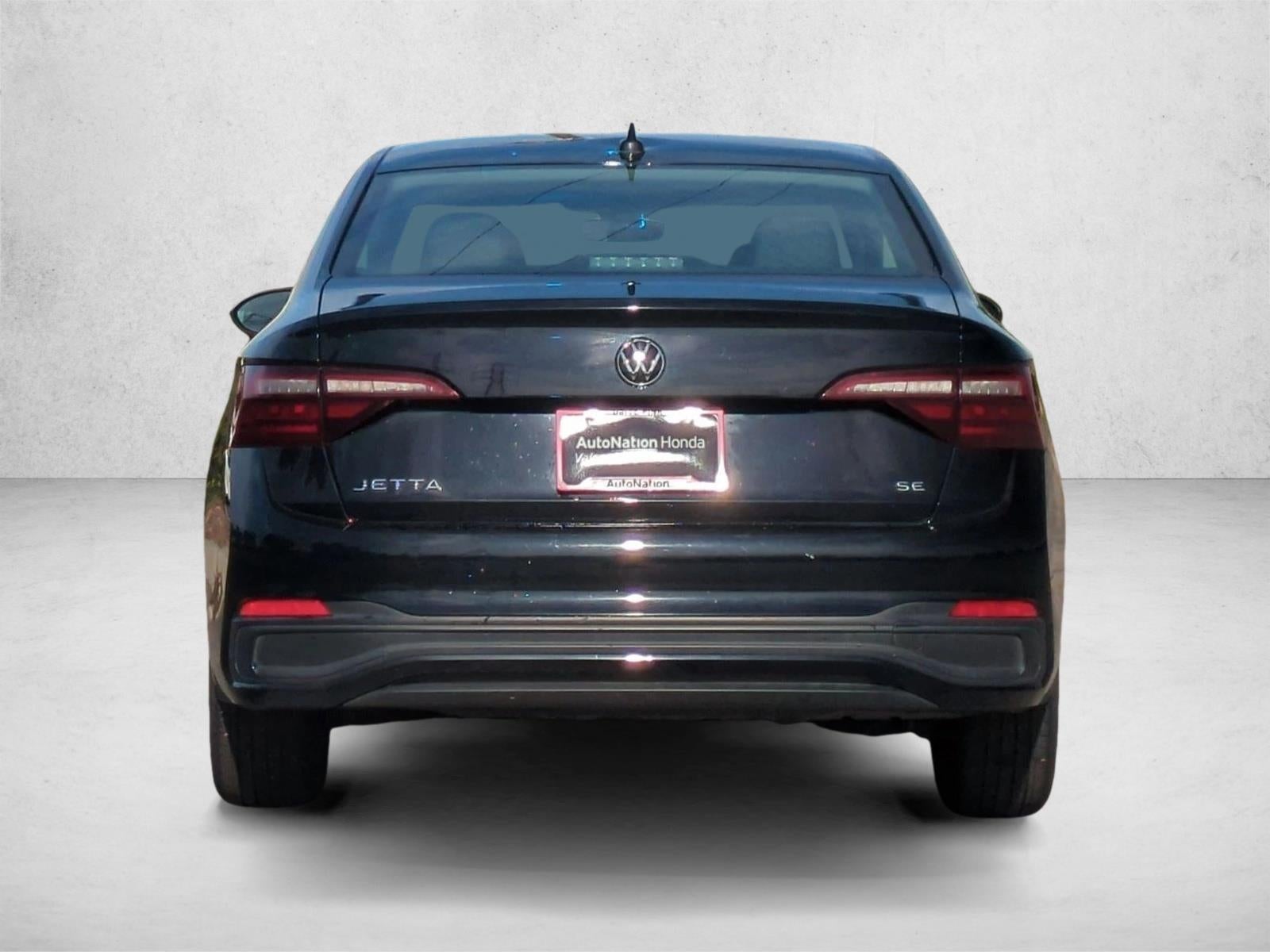 2024 Volkswagen Jetta SE Auto