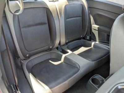 2015 Volkswagen Beetle 2dr Auto 1.8T Fleet Edition PZEV