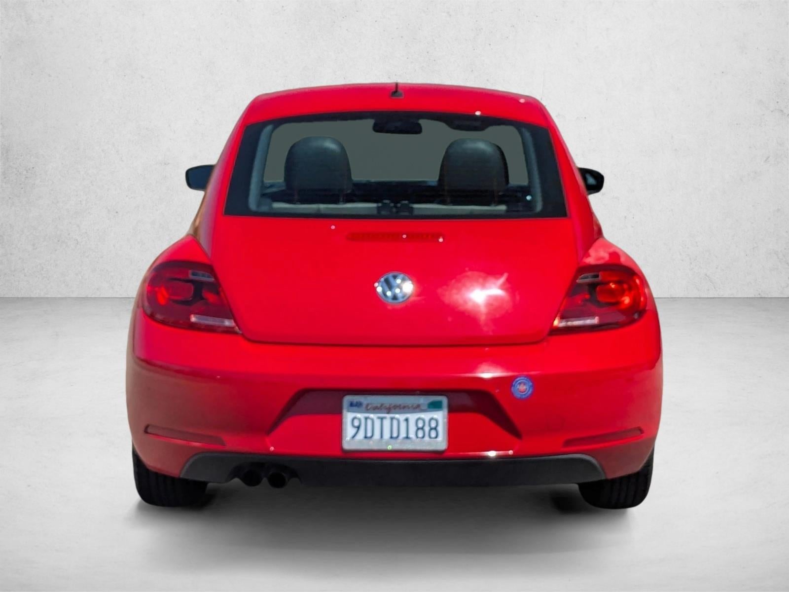 2015 Volkswagen Beetle 2dr Auto 1.8T Fleet Edition PZEV