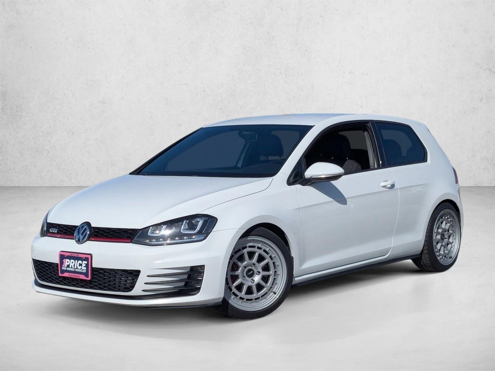 2015 Volkswagen Golf GTI 2dr HB DSG S