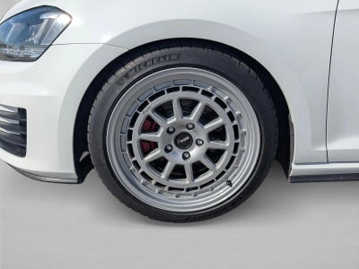 2015 Volkswagen Golf GTI 2dr HB DSG S