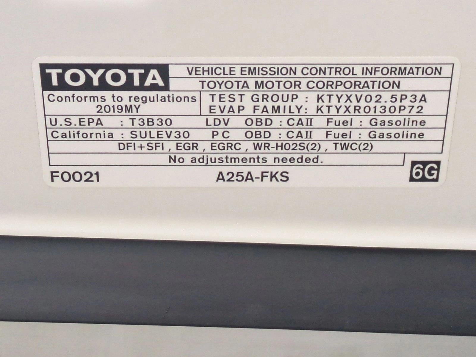 2019 Toyota Camry SE Auto (Natl)