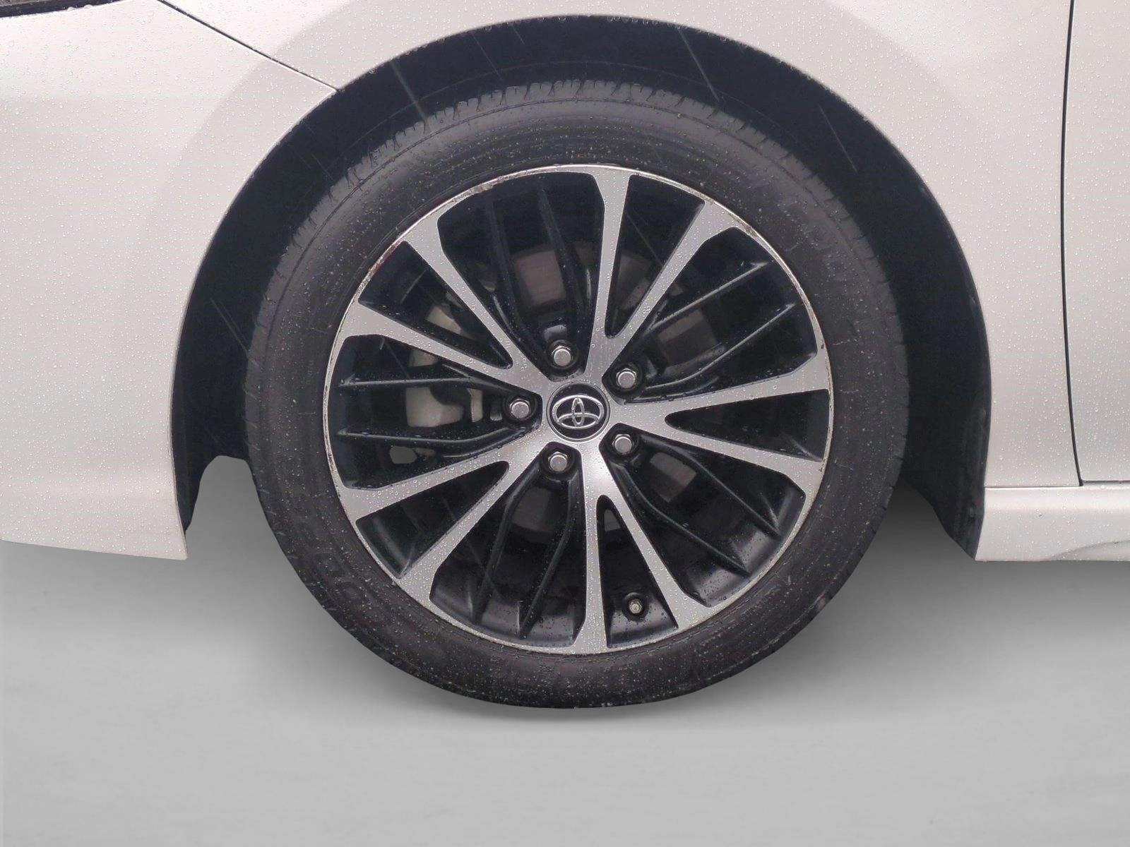 2019 Toyota Camry SE Auto (Natl)