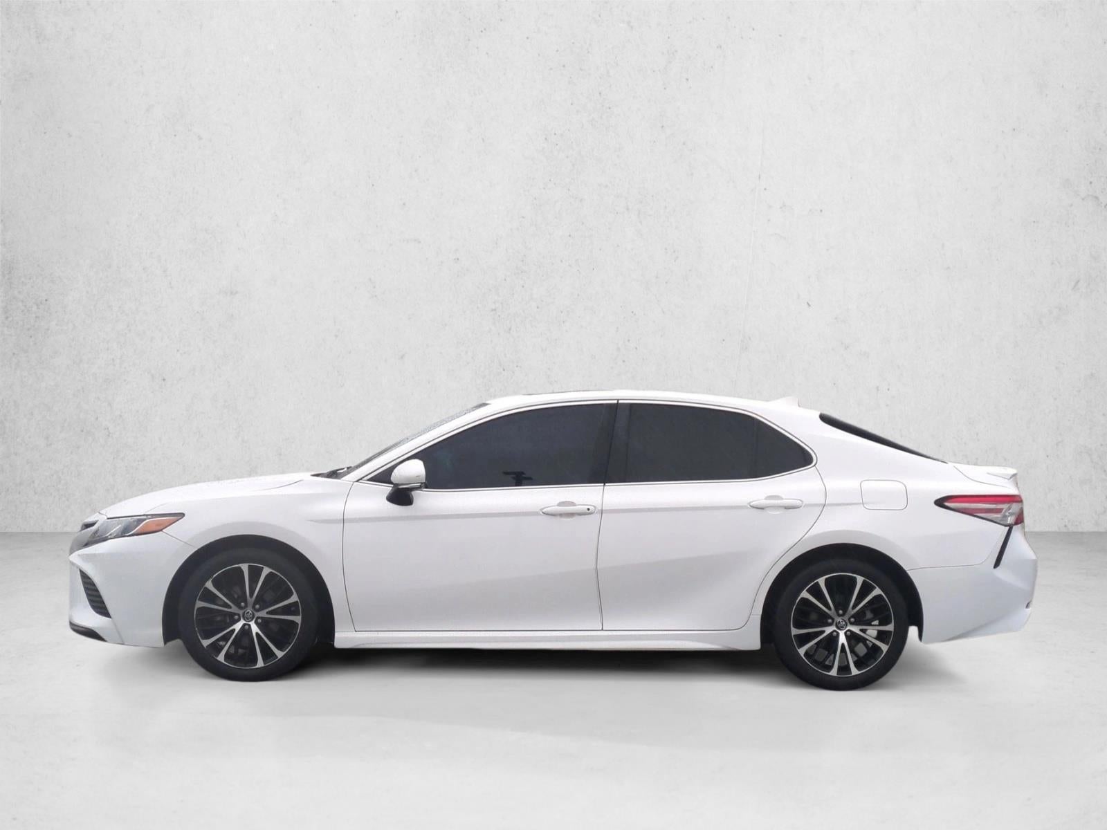 2019 Toyota Camry SE Auto (Natl)
