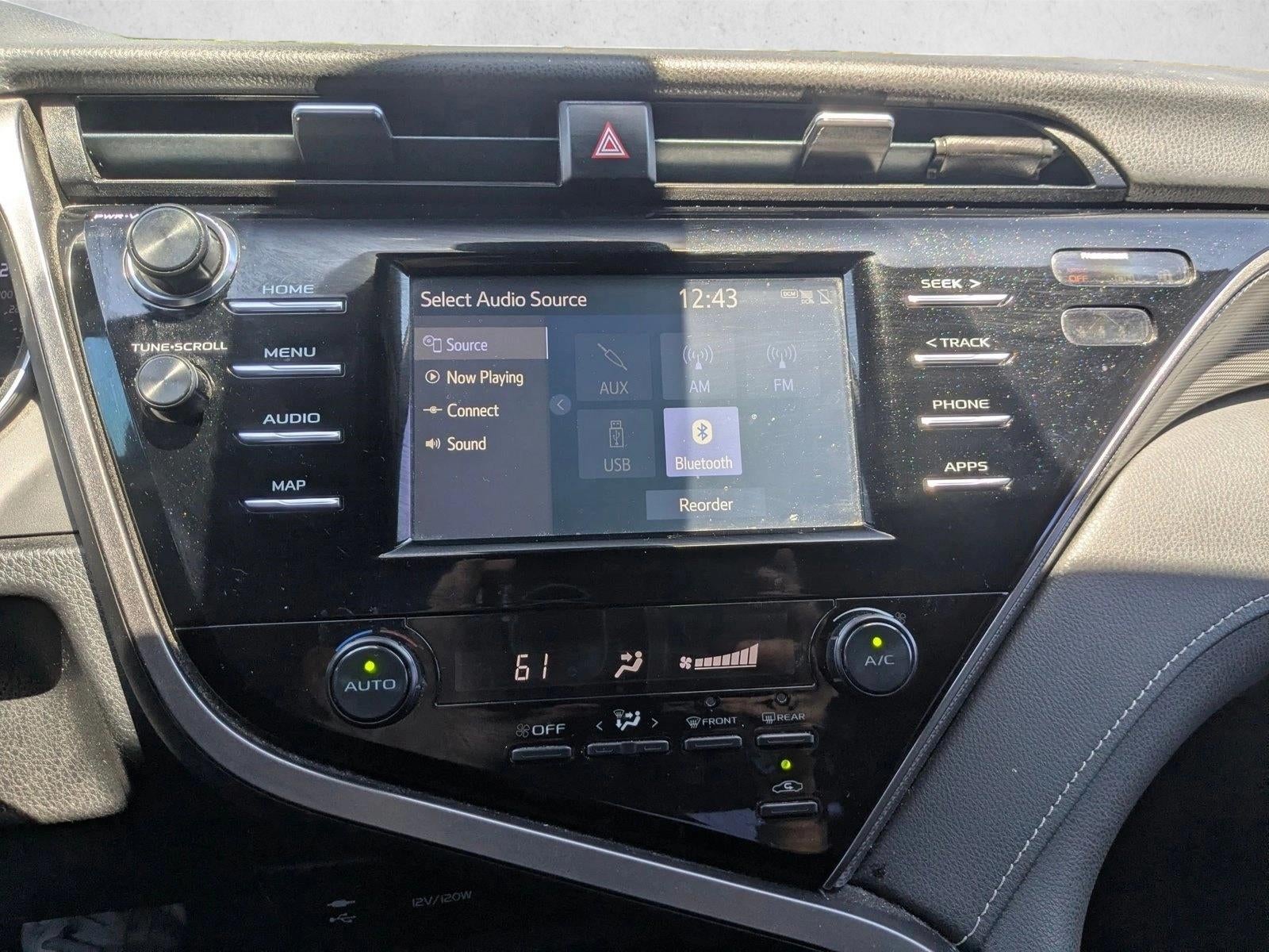 2019 Toyota Camry SE Auto (Natl)