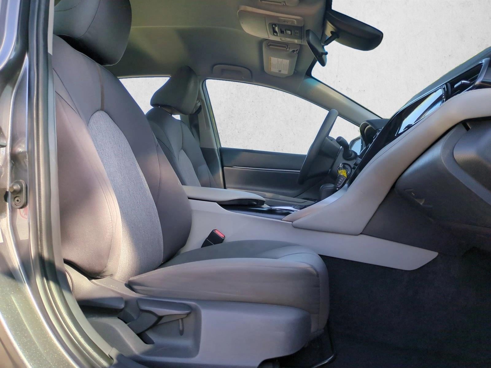 2019 Toyota Camry LE Auto (Natl)