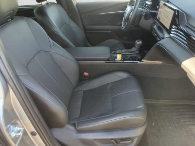2025 Toyota Camry XSE (Natl)