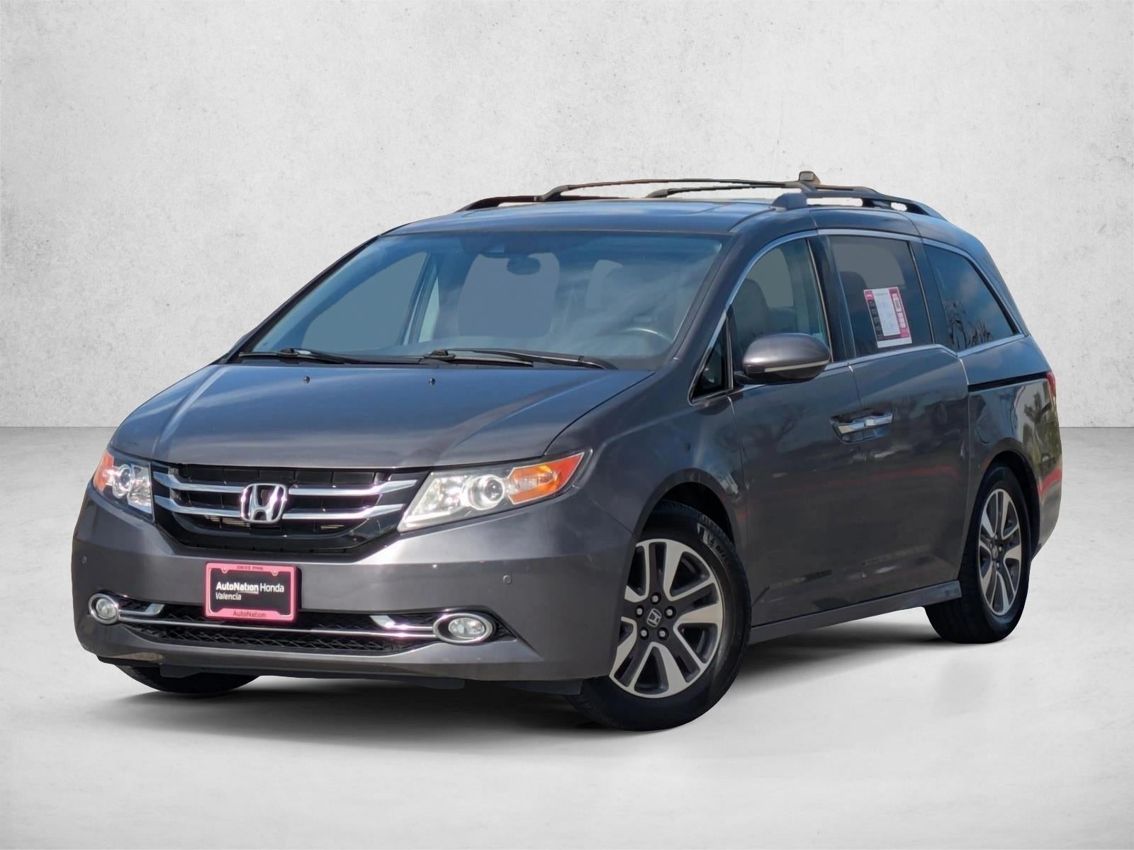 2015 Honda Odyssey Touring with DVD Rear Entertainment System and Navigation