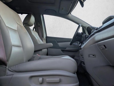 2015 Honda Odyssey Touring with DVD Rear Entertainment System and Navigation