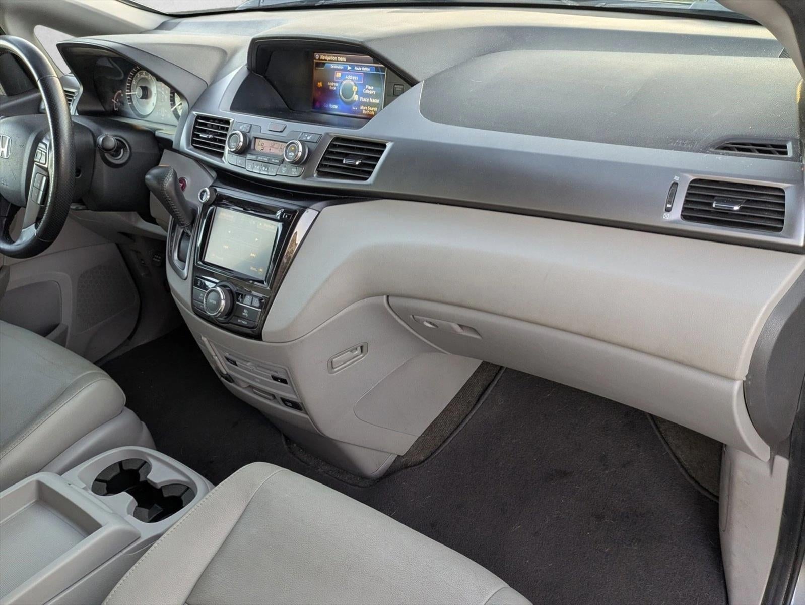 2015 Honda Odyssey Touring with DVD Rear Entertainment System and Navigation