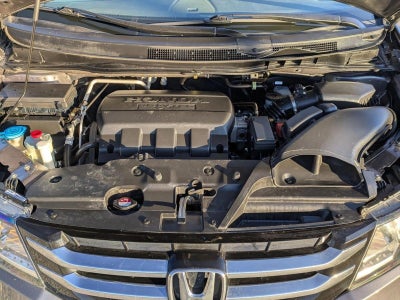 2015 Honda Odyssey Touring with DVD Rear Entertainment System and Navigation