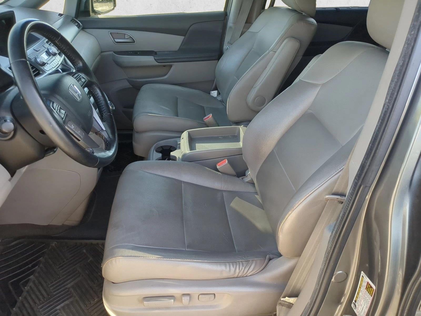 2012 Honda Odyssey Touring with DVD Rear Entertainment System and Navigation