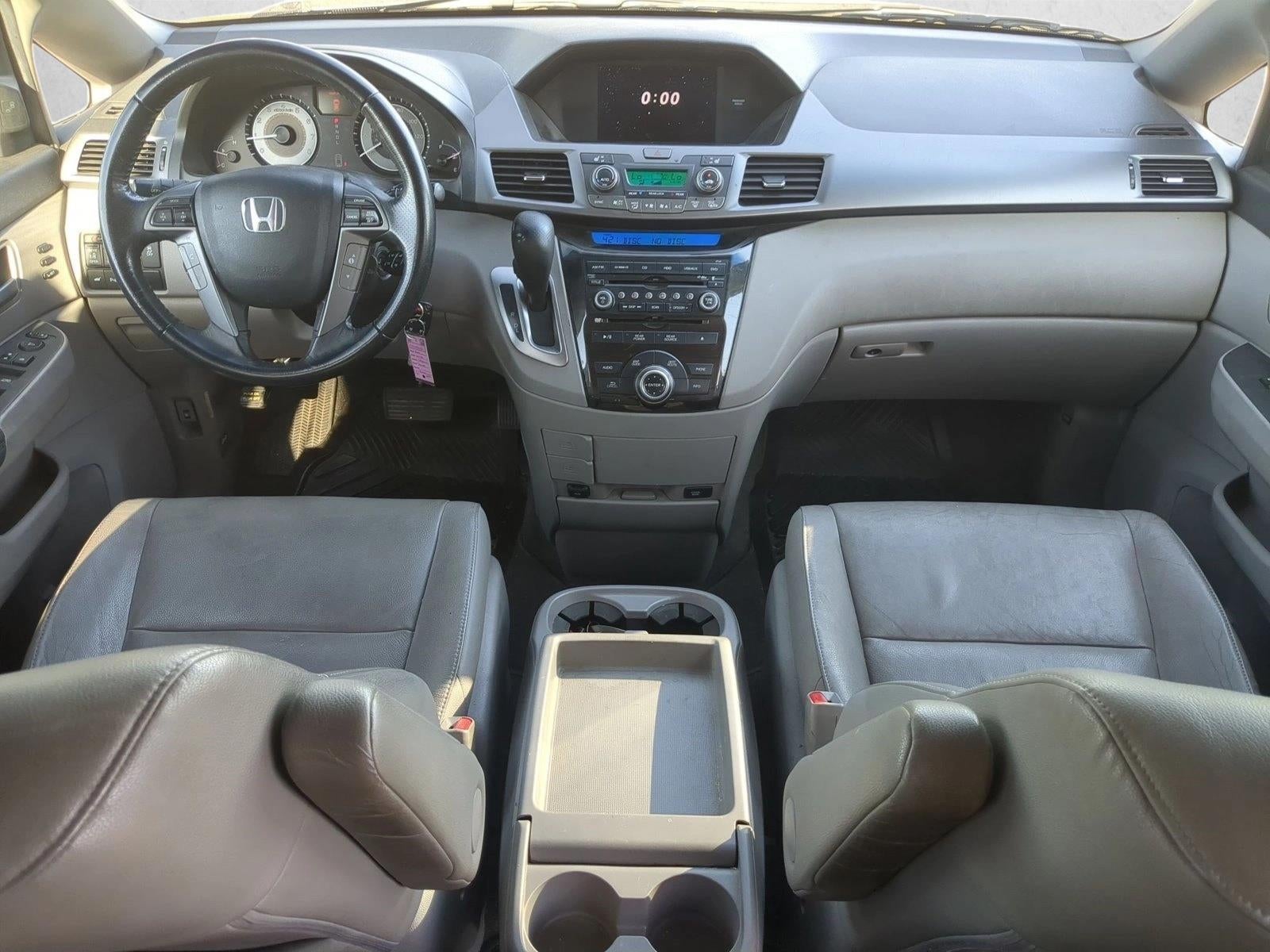 2012 Honda Odyssey Touring with DVD Rear Entertainment System and Navigation