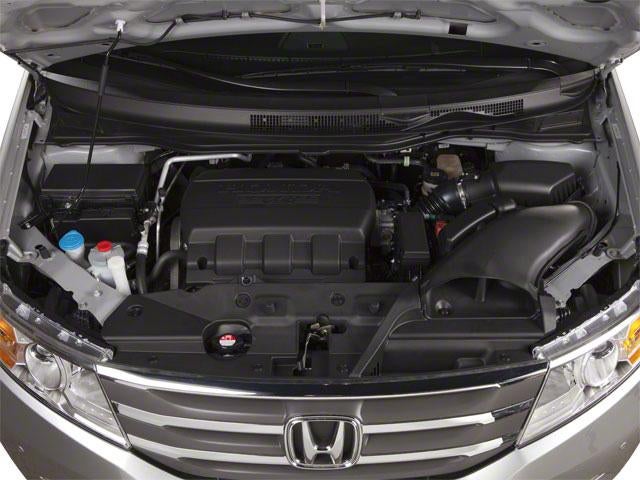 2012 Honda Odyssey Touring with DVD Rear Entertainment System and Navigation
