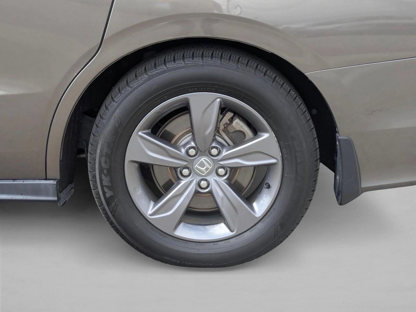 2022 Honda Odyssey EX Auto