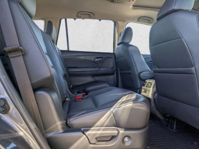 2022 Honda Pilot Touring 7-Passenger 2WD