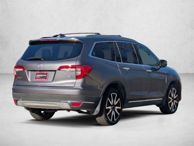 2022 Honda Pilot Touring 7-Passenger 2WD