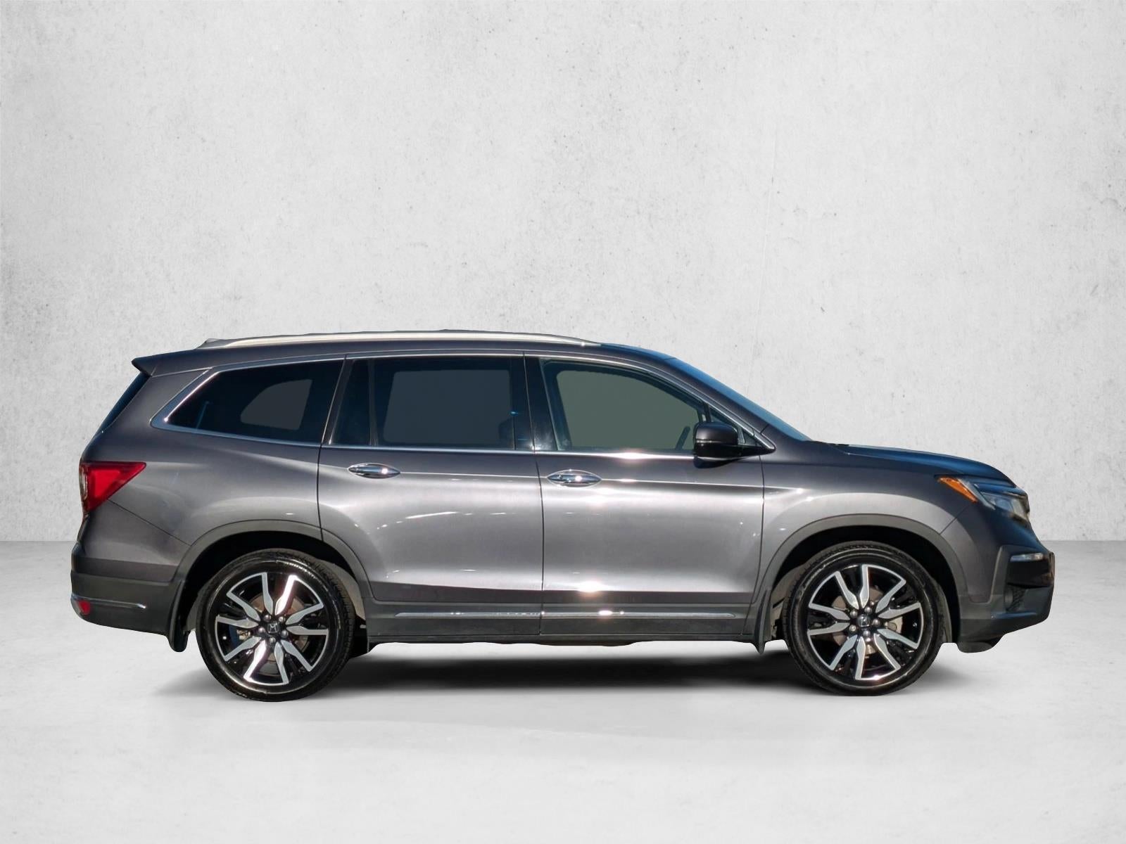 2022 Honda Pilot Touring 7-Passenger 2WD