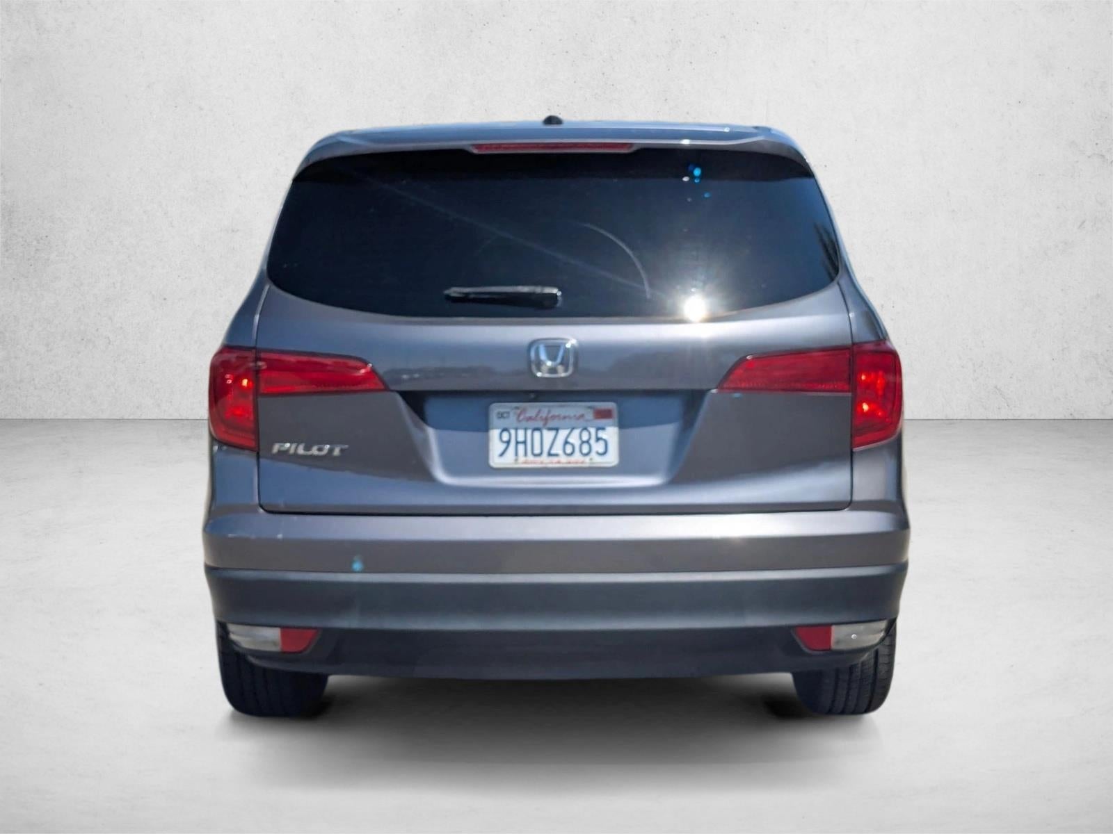 2017 Honda Pilot EX-L w/Navigation 2WD