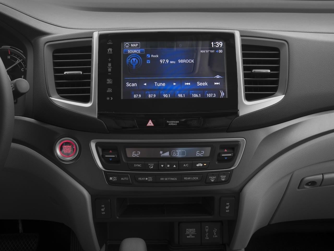 2017 Honda Pilot EX-L w/Navigation 2WD