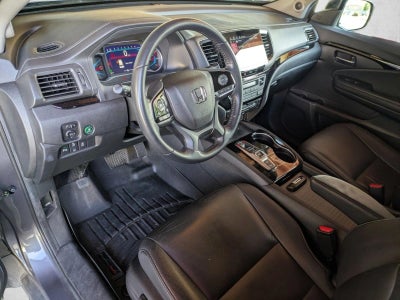 2022 Honda Pilot Touring 8-Passenger 2WD
