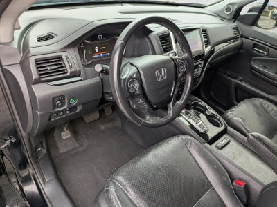 2016 Honda Pilot AWD 4dr Elite with DVD Rear Entertainment System and Navigation