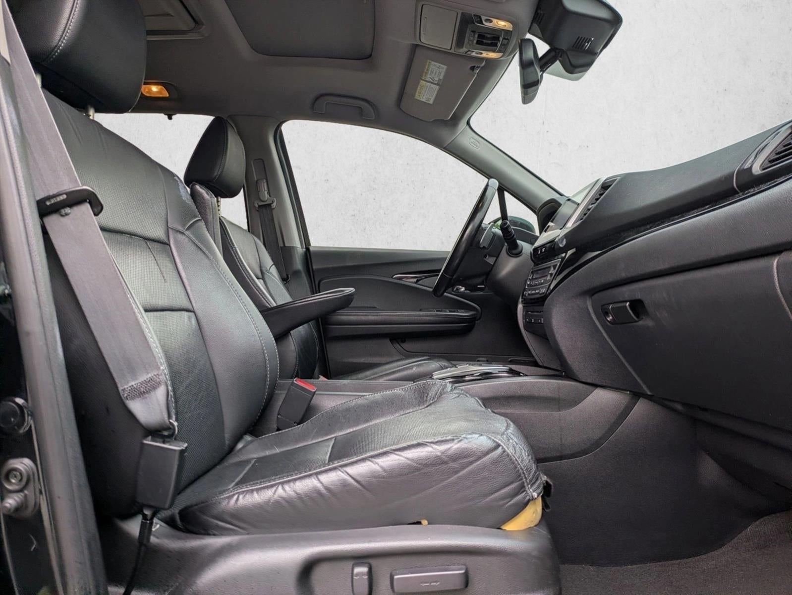 2016 Honda Pilot AWD 4dr Elite with DVD Rear Entertainment System and Navigation