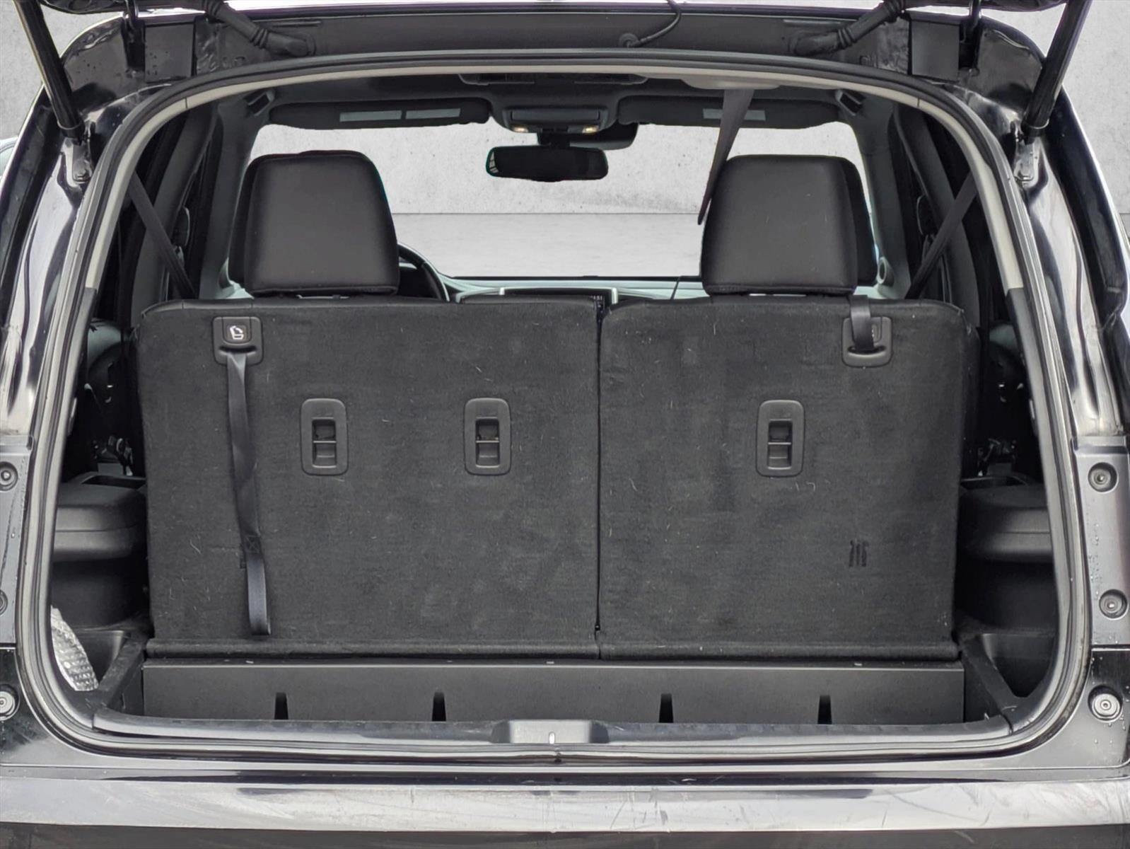 2016 Honda Pilot AWD 4dr Elite with DVD Rear Entertainment System and Navigation