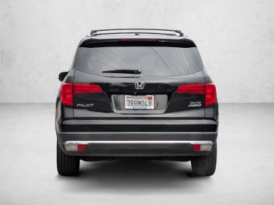 2016 Honda Pilot AWD 4dr Elite with DVD Rear Entertainment System and Navigation