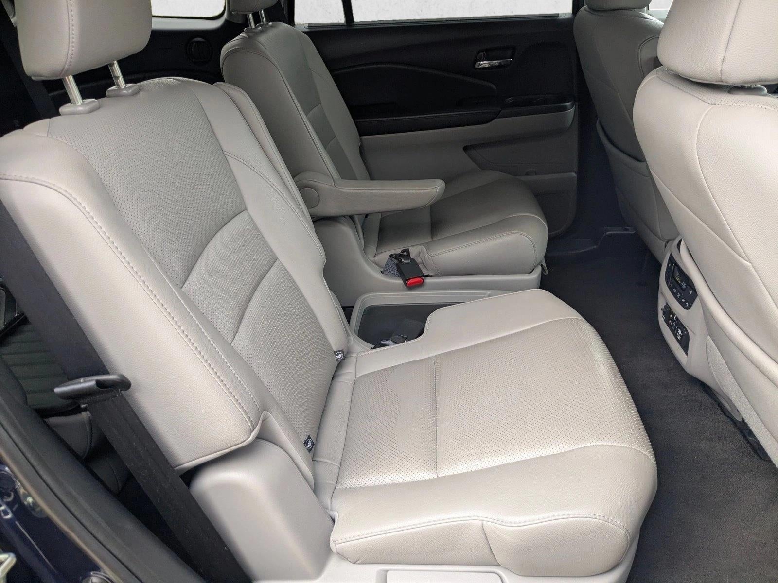 2016 Honda Pilot AWD 4dr Elite with DVD Rear Entertainment System and Navigation