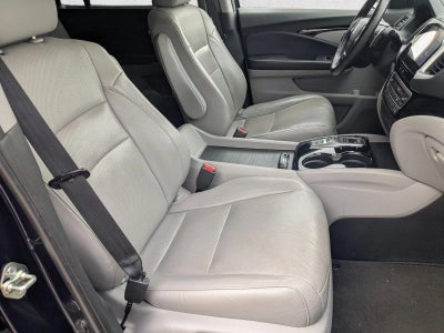 2016 Honda Pilot AWD 4dr Elite with DVD Rear Entertainment System and Navigation
