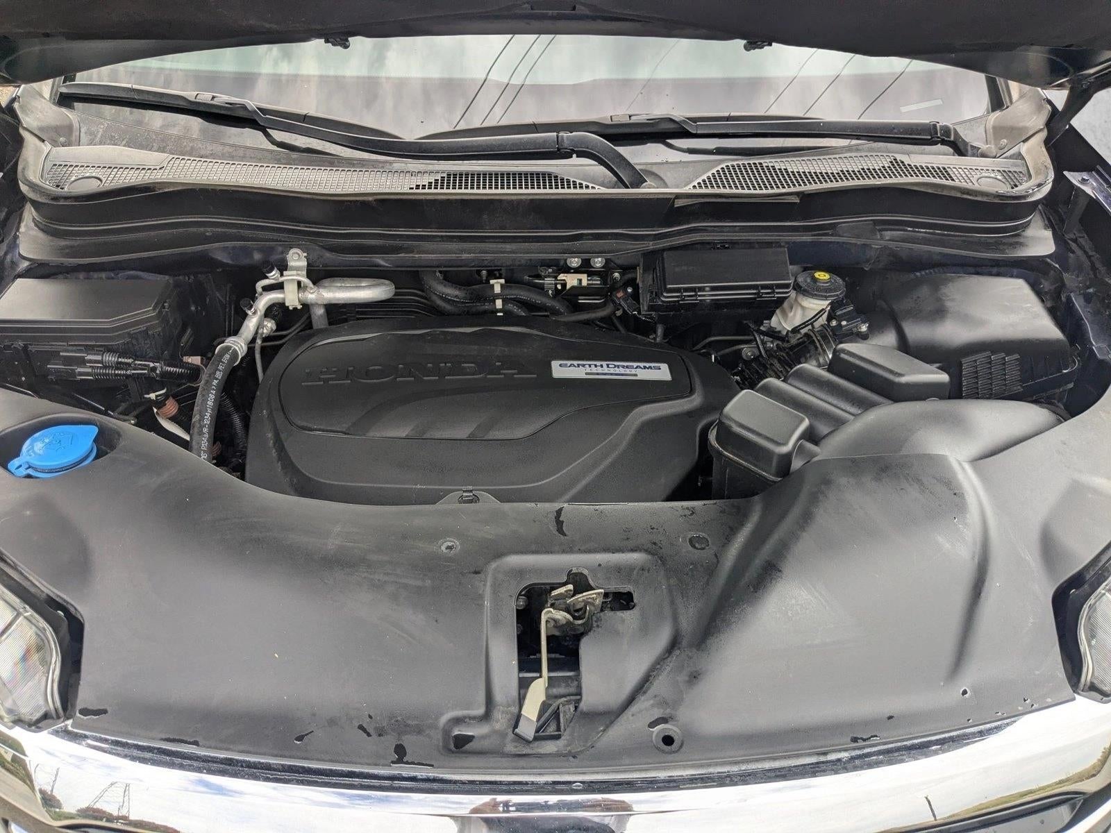 2016 Honda Pilot AWD 4dr Elite with DVD Rear Entertainment System and Navigation