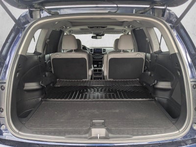 2016 Honda Pilot AWD 4dr Elite with DVD Rear Entertainment System and Navigation