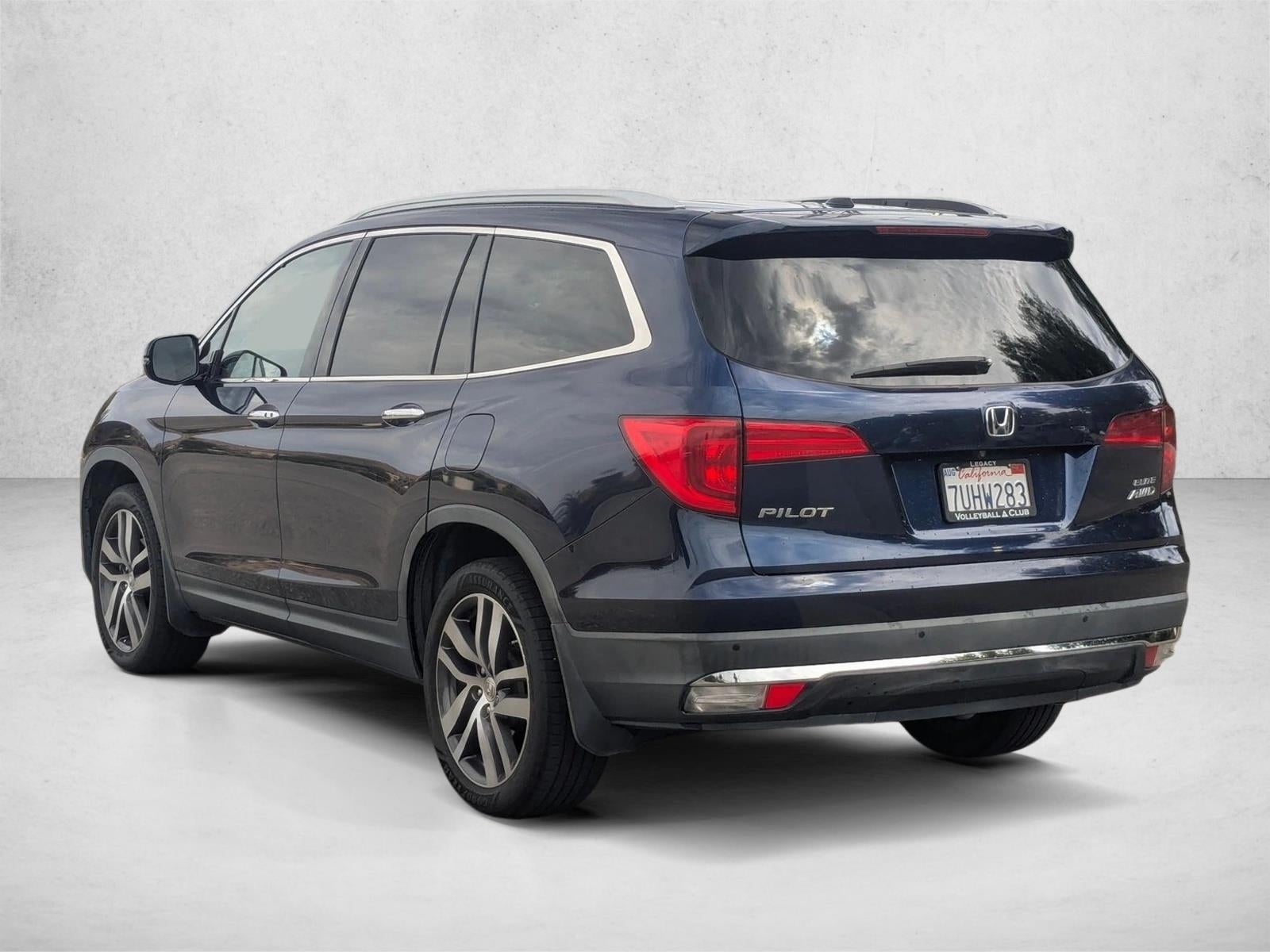 2016 Honda Pilot AWD 4dr Elite with DVD Rear Entertainment System and Navigation