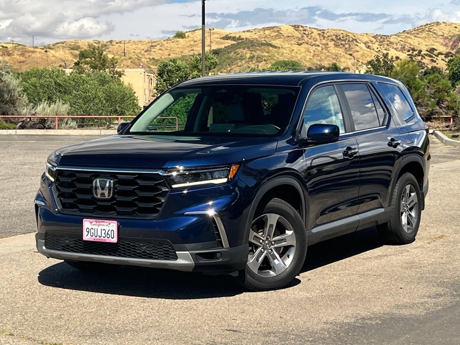 2023 Honda Pilot EX-L 8 Passenger AWD
